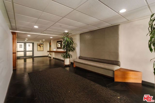 750 N Kings Road 315, Los Angeles, CA 90069