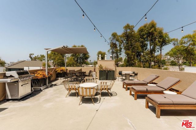 750 N Kings Road 315, Los Angeles, CA 90069