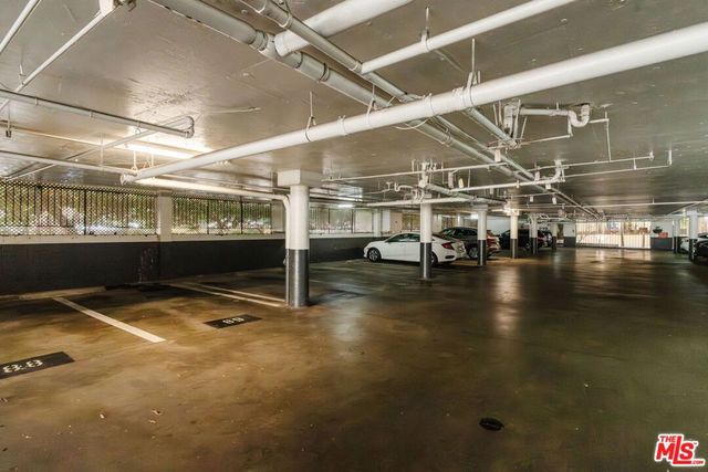 750 N Kings Road 315, Los Angeles, CA 90069