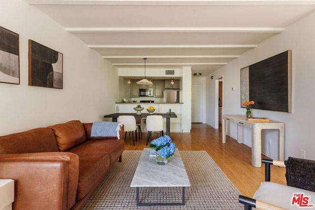 750 N Kings Road 315, Los Angeles, CA 90069