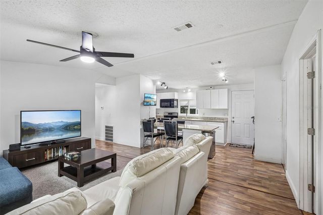 8620 INDIAN RIDGE TRAIL, Lakeland, FL 33810