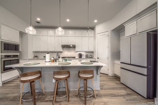 501 HUNTWICK DRIVE, Boerne, TX 78006