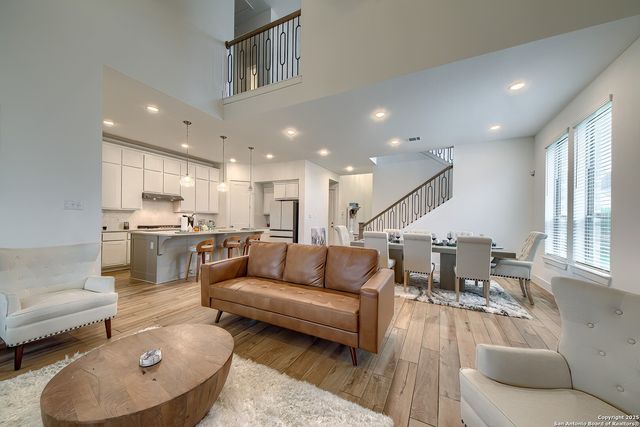 501 HUNTWICK DRIVE, Boerne, TX 78006