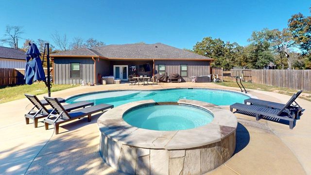 6503 teresa Lane, Athens, TX 75751