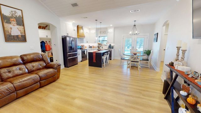 6503 teresa Lane, Athens, TX 75751