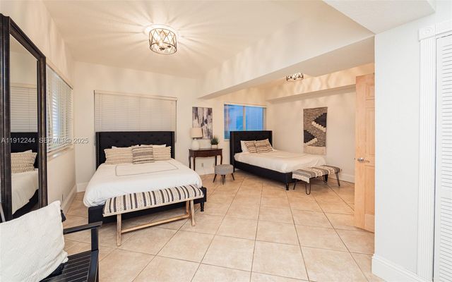 302 Balboa Street 0, Hollywood, FL 33019