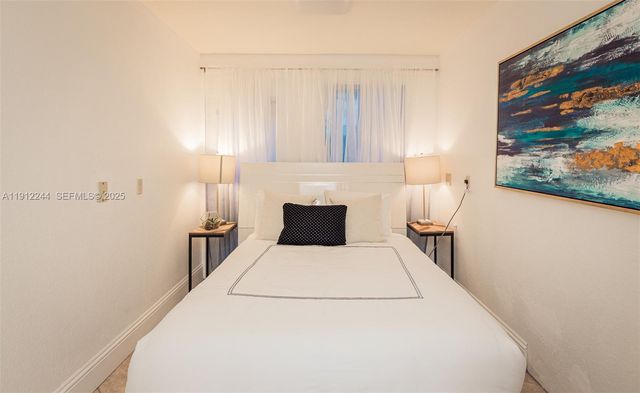 302 Balboa Street 0, Hollywood, FL 33019