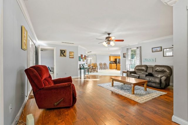 127 Man-O-War Drive, Harrodsburg, KY 40330