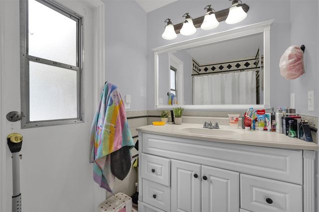 230 LYTTON CIRCLE, Orlando, FL 32824