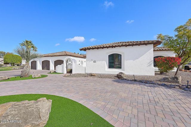 351 N CLOVERFIELD Circle, Litchfield Park, AZ 85340