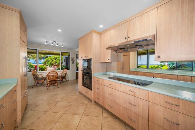 1821 Halama St, Kihei, HI 96753