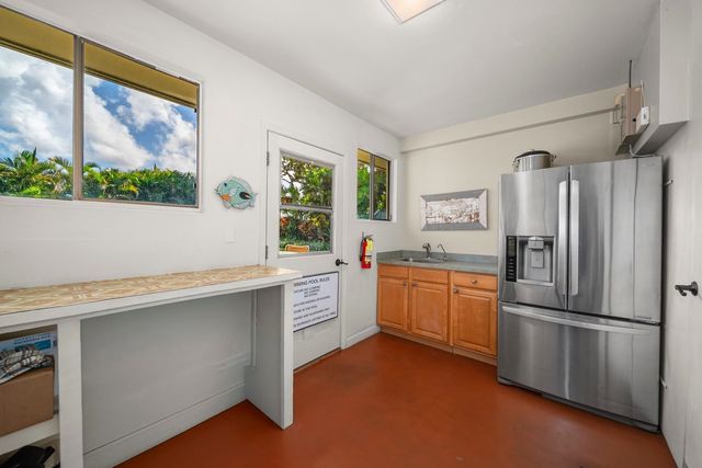 1821 Halama St, Kihei, HI 96753