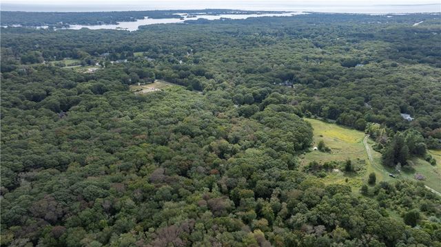 47 Tuckertown Road, South Kingstown, RI 02879
