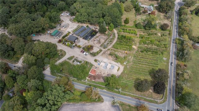 47 Tuckertown Road, South Kingstown, RI 02879