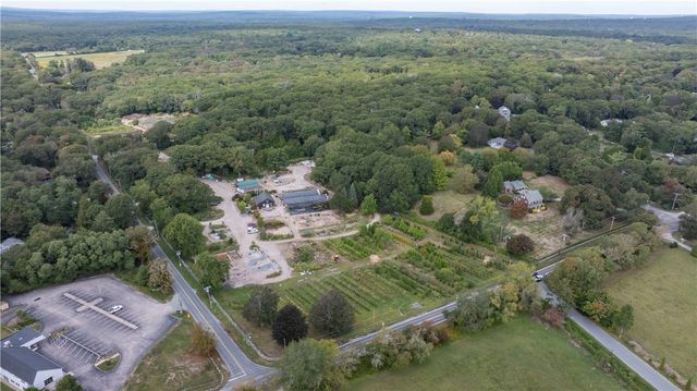 47 Tuckertown Road, South Kingstown, RI 02879