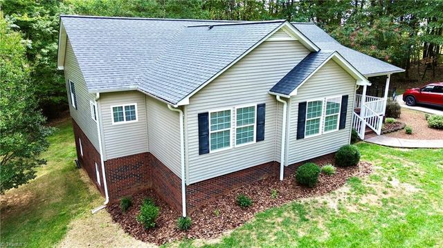 3062 Ruritan Road, Roaring River, NC 28669