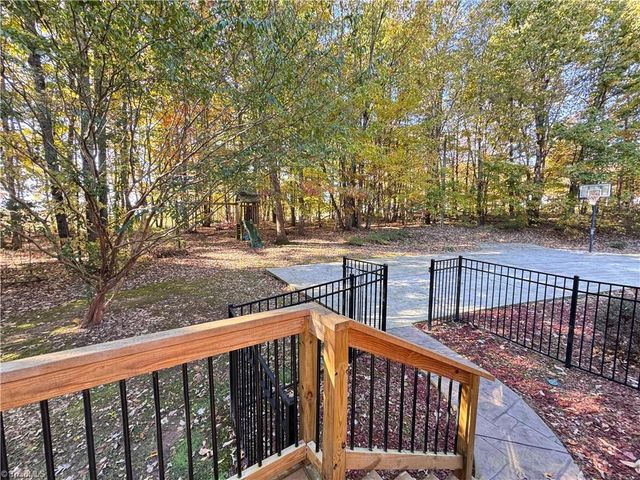 3062 Ruritan Road, Roaring River, NC 28669