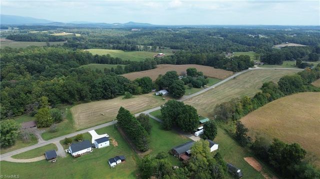 3062 Ruritan Road, Roaring River, NC 28669