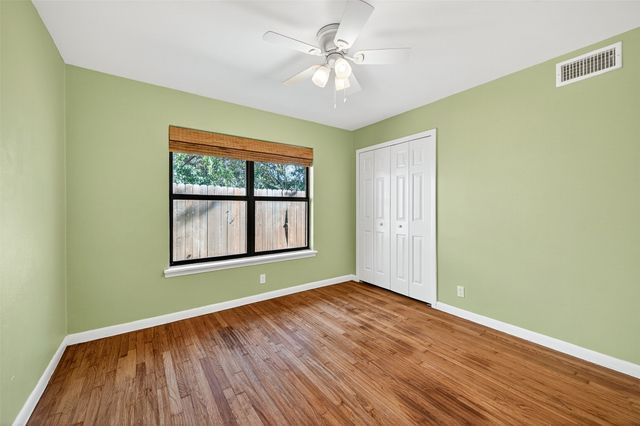 1420 W Shields Drive, Sherman, TX 75092