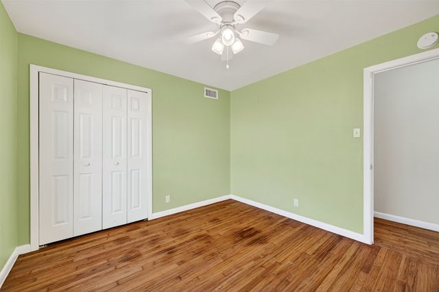 1420 W Shields Drive, Sherman, TX 75092