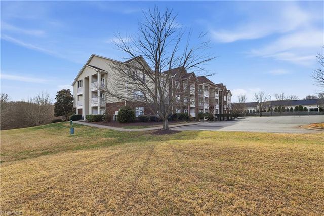 1380 Heritage Pointe Drive 101, Winston-salem, NC 27127