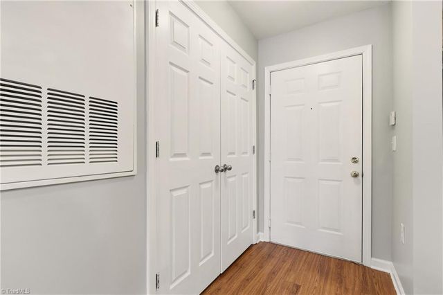 1380 Heritage Pointe Drive 101, Winston-salem, NC 27127