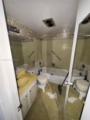 211 Coventry I 211 211, West Palm Beach, FL 33417