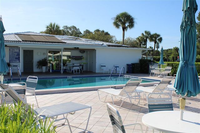 3900 ROXANE BOULEVARD 10B, Sarasota, FL 34235