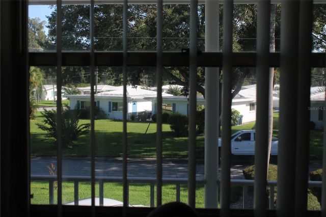 3900 ROXANE BOULEVARD 10B, Sarasota, FL 34235