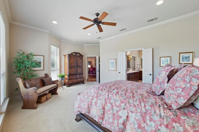 5609 Flagstick Drive, Granbury, TX 76049
