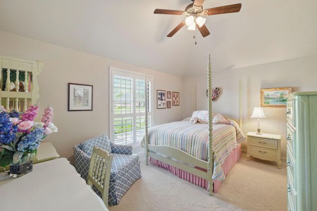 5609 Flagstick Drive, Granbury, TX 76049