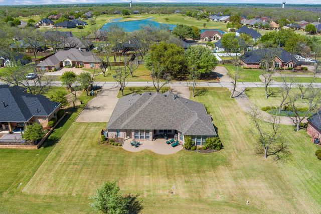 5609 Flagstick Drive, Granbury, TX 76049