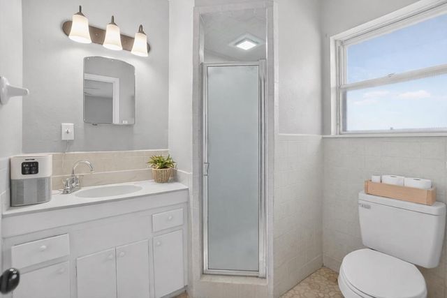 16064 N Sunflower Ave, Gardendale, TX 79758