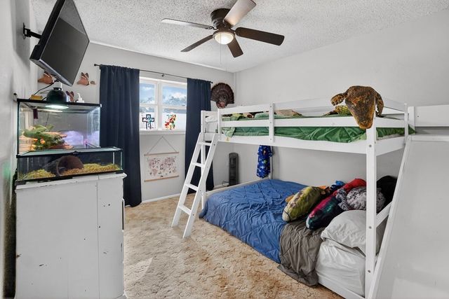 16064 N Sunflower Ave, Gardendale, TX 79758