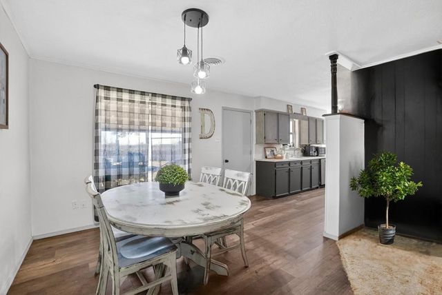 16064 N Sunflower Ave, Gardendale, TX 79758