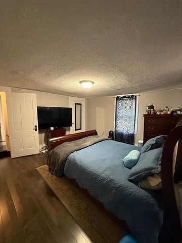 86 Oak Street A, Waltham, MA 02453