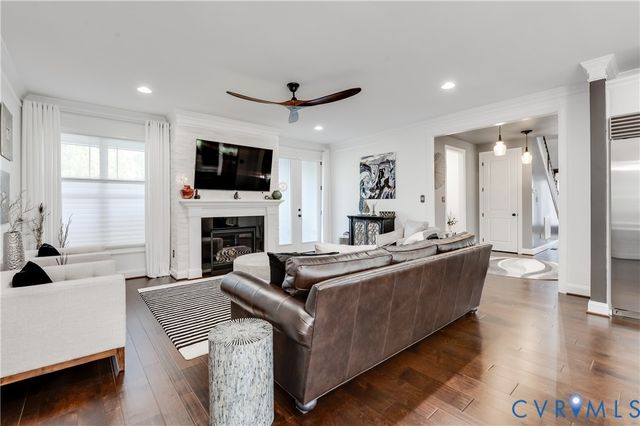 2489 Gold Leaf Cir, Henrico, VA 23233