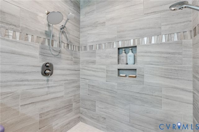 2489 Gold Leaf Cir, Henrico, VA 23233