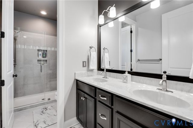 2489 Gold Leaf Cir, Henrico, VA 23233