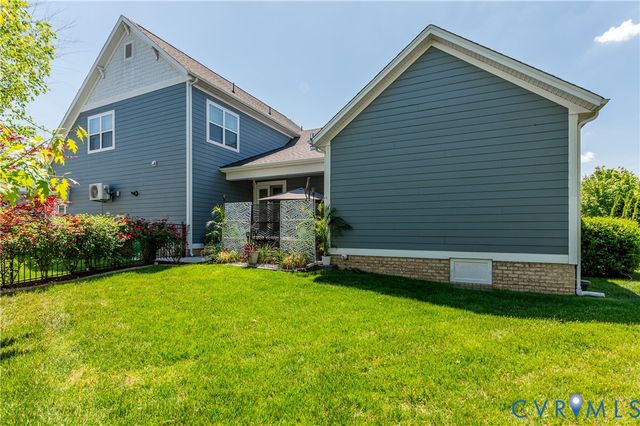 2489 Gold Leaf Cir, Henrico, VA 23233