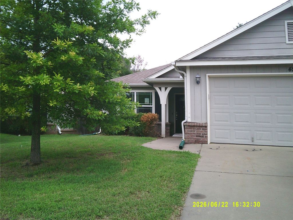 4529 S Everett Street, Sand Springs, OK 74063