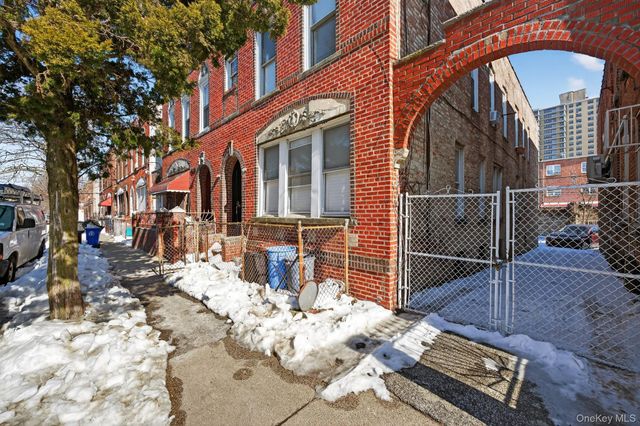 667 Hemlock Street, Brooklyn, NY 11208