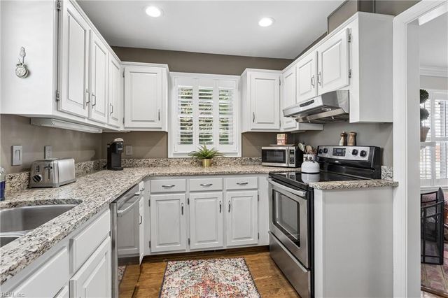 105 Edward Wakefield, Williamsburg, VA 23185
