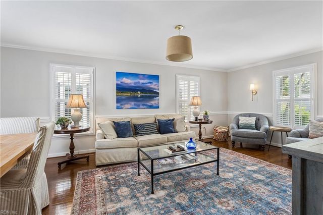 105 Edward Wakefield, Williamsburg, VA 23185