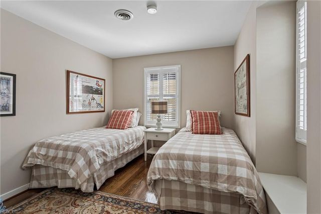 105 Edward Wakefield, Williamsburg, VA 23185