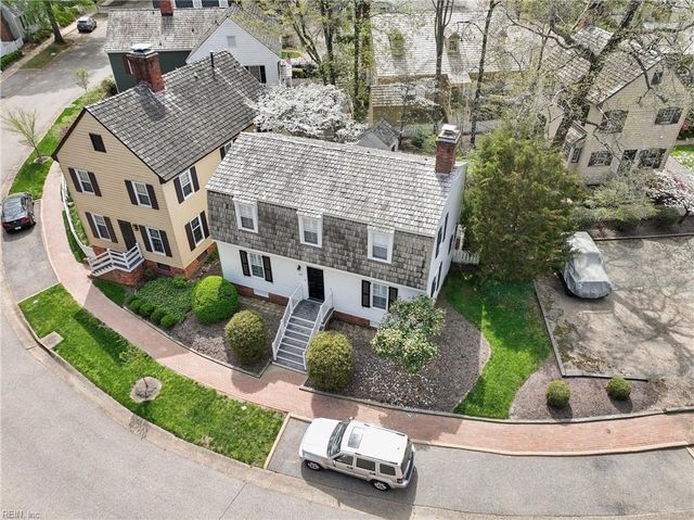 105 Edward Wakefield, Williamsburg, VA 23185