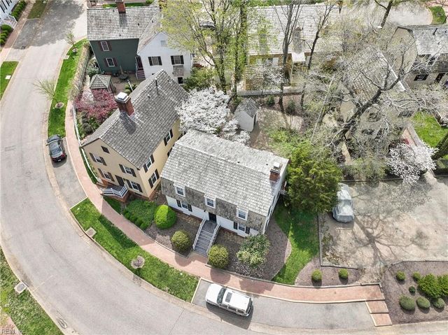 105 Edward Wakefield, Williamsburg, VA 23185