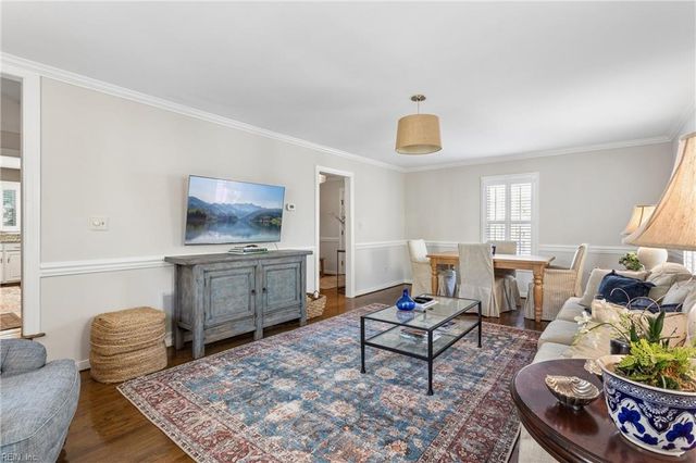 105 Edward Wakefield, Williamsburg, VA 23185