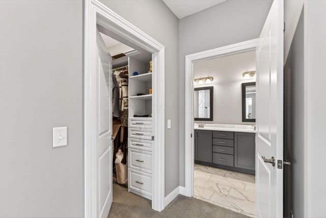 6022 Ludwig Street, Powell, OH 43065