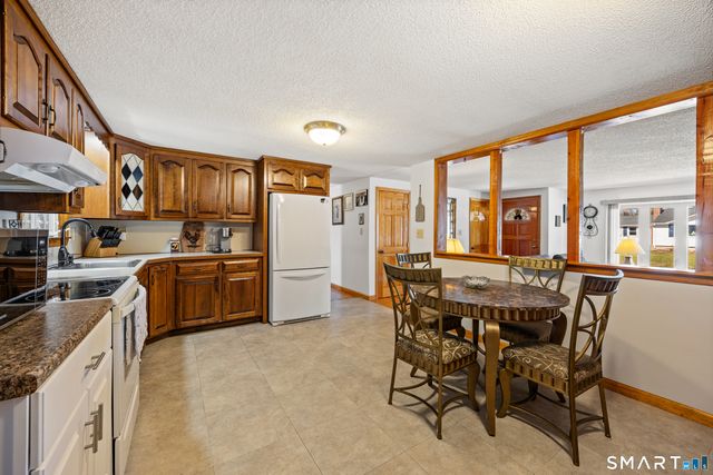 33 Provencher Drive, Plainville, CT 06062